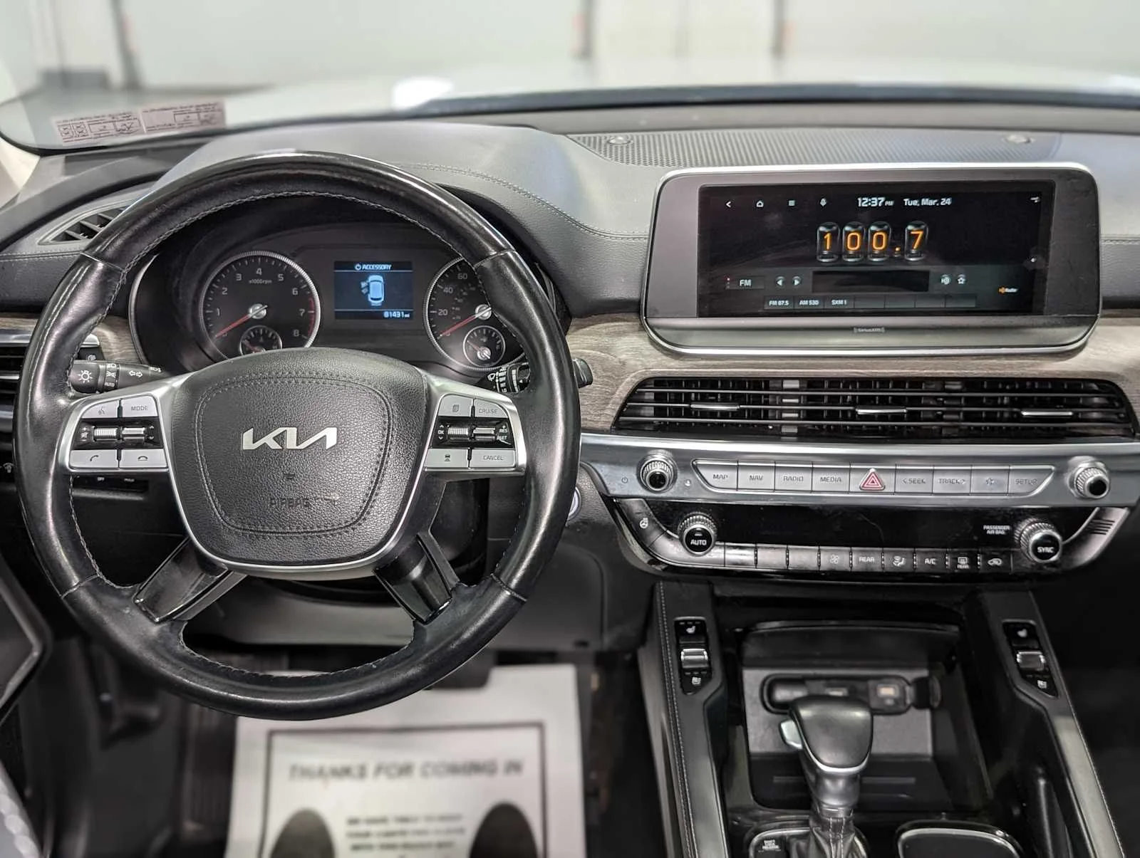 Used 2022 Wolf Gray Kia EX image 5