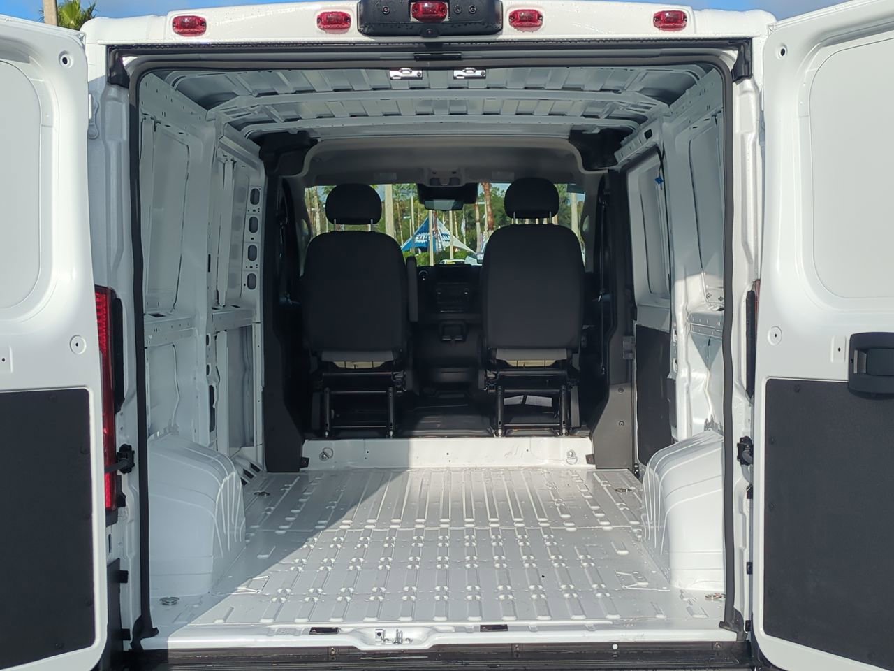 New 2026 Bright White Clearcoat RAM Tradesman image 12
