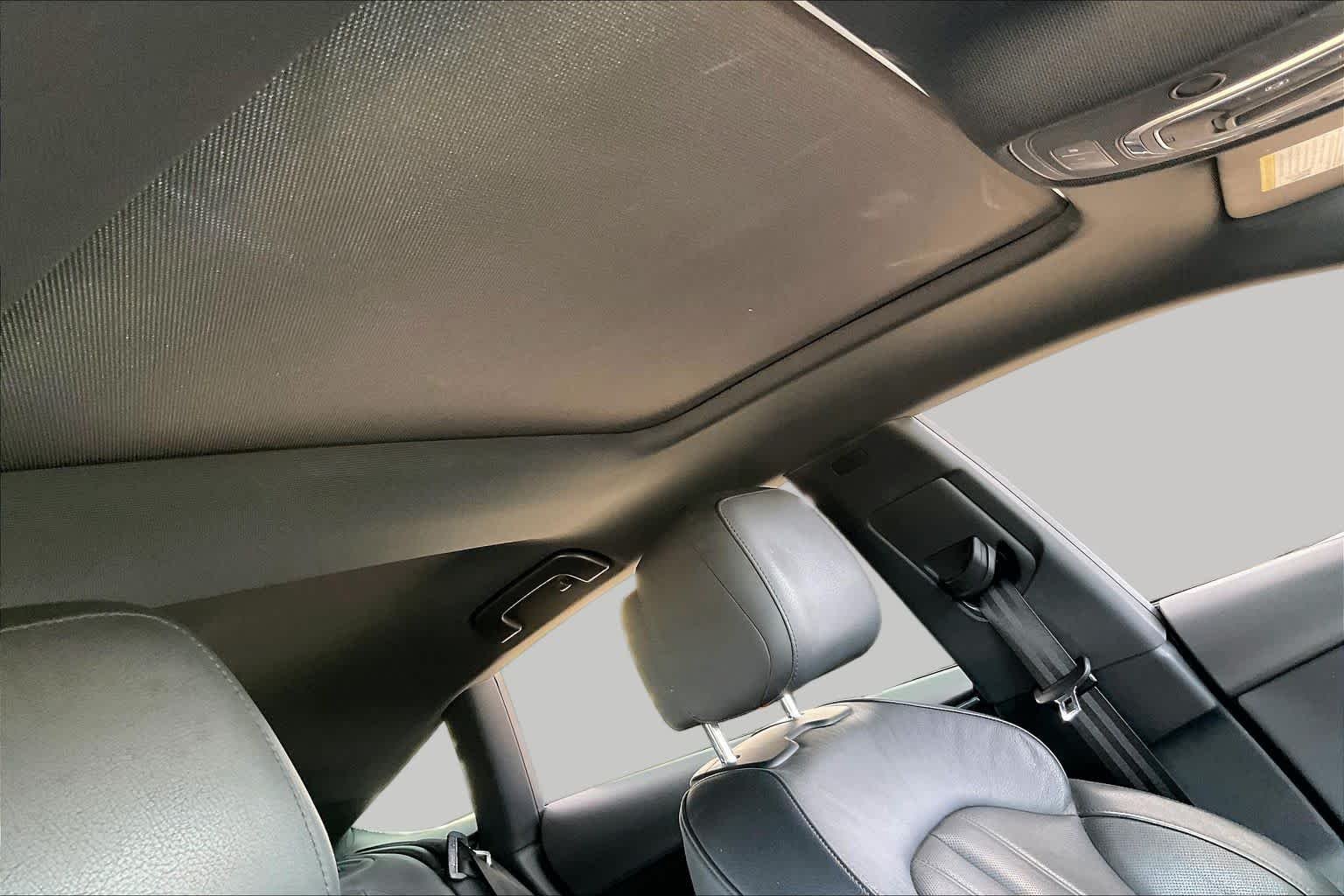 Used 2018 Mythos Black Metallic Audi Premium Plus image 14