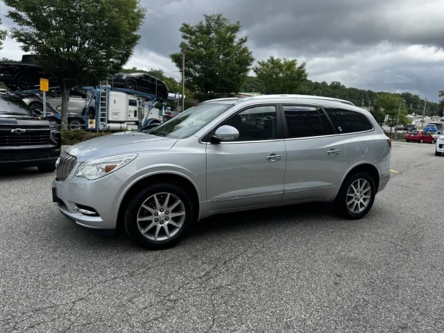 Used 2016 Quicksilver Metallic Buick Leather / Captain chairs image 12