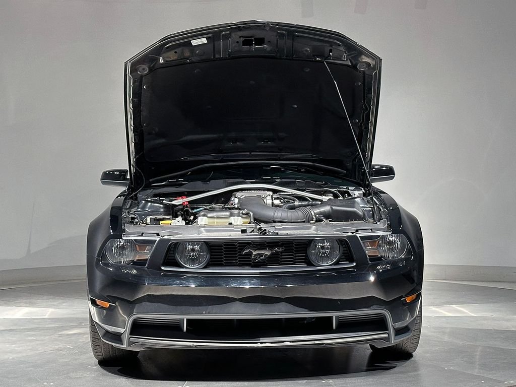 Used 2010  Ford GT image 29