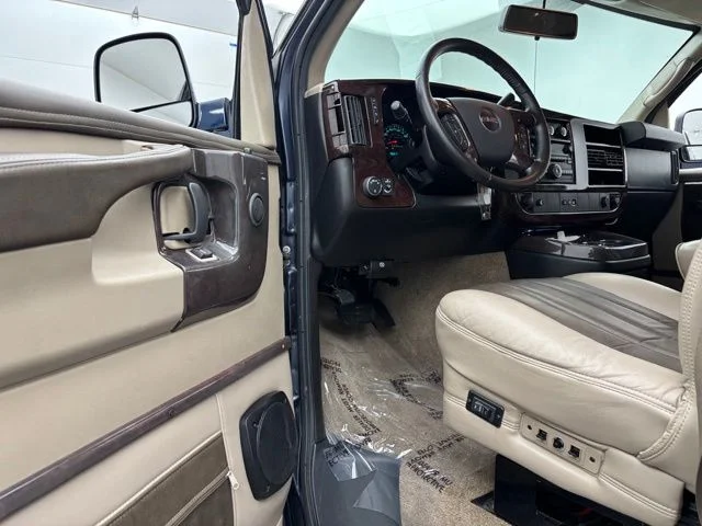 Used 2013 Deep Blue Metallic GMC Explorer Limited SE image 17