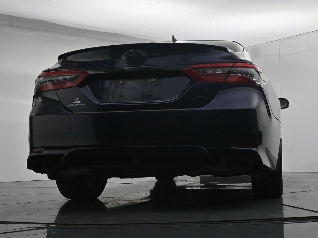 Used 2022  Toyota XSE image 21