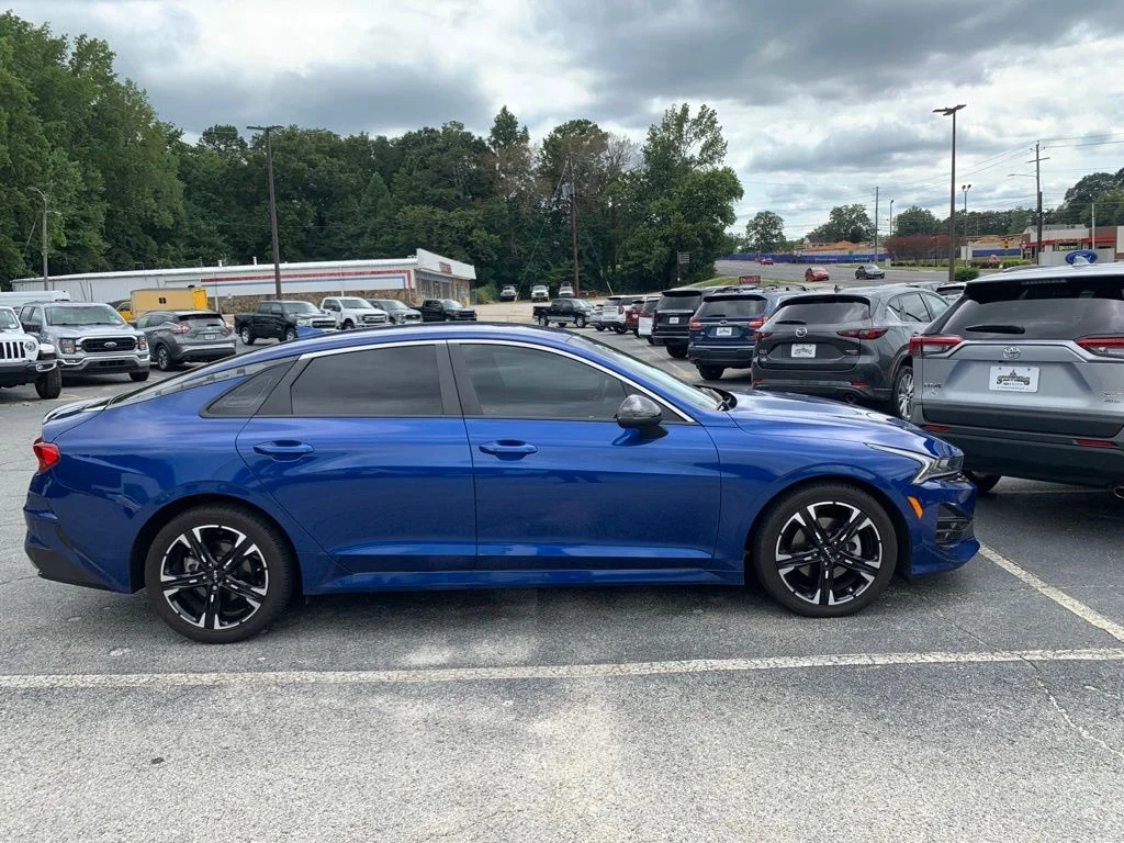 Used 2023 Blue Kia GT-Line image 2