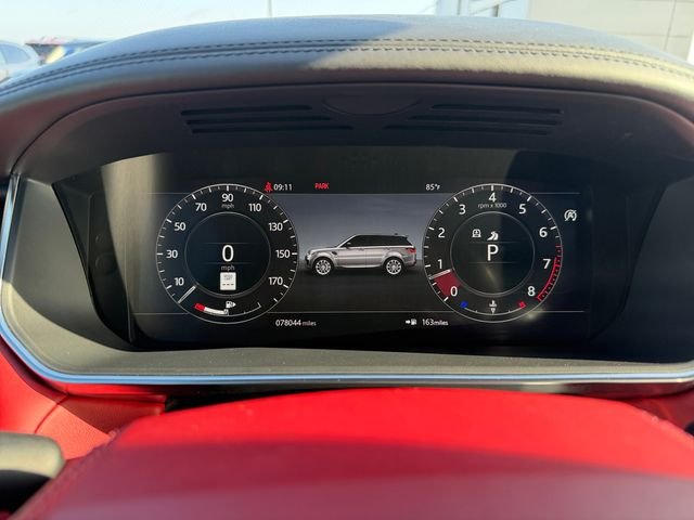 Used 2022 Gray Land Rover Autobiography image 14