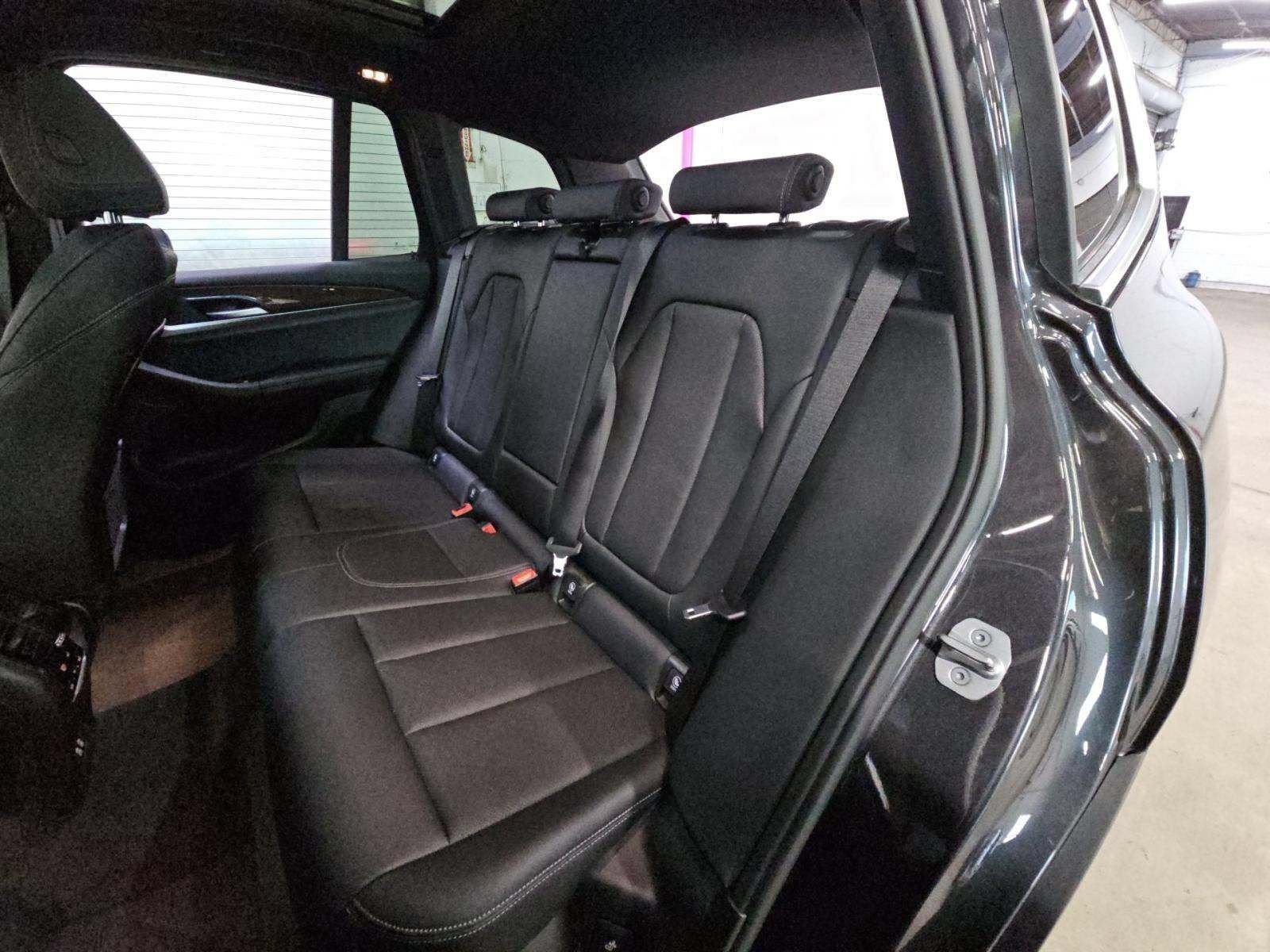 Used 2023 Dark Graphite Metallic BMW xDrive30i image 12