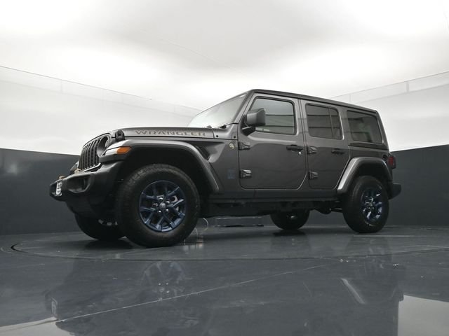 New 2026 Granite Crystal Metallic Clear-Coat Exterior Paint Jeep 85th Anniversary Edition image 20