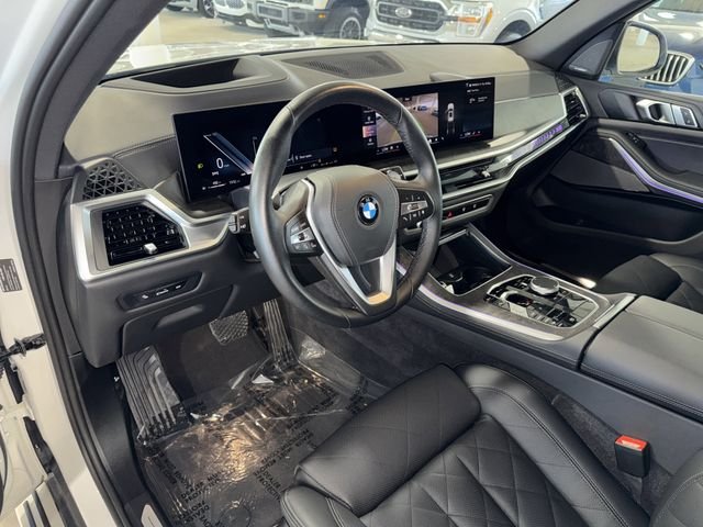 Certified Used 2026 Mineral White Metallic BMW xDrive40i image 20
