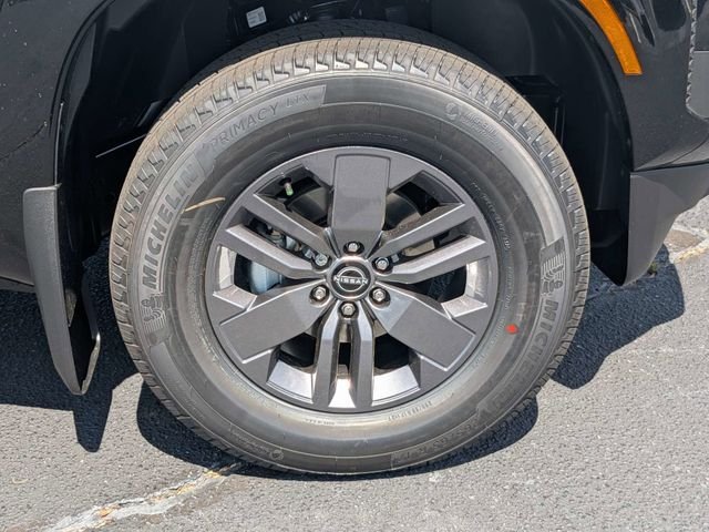New 2026 Super Black Nissan Crew Cab SV image 11