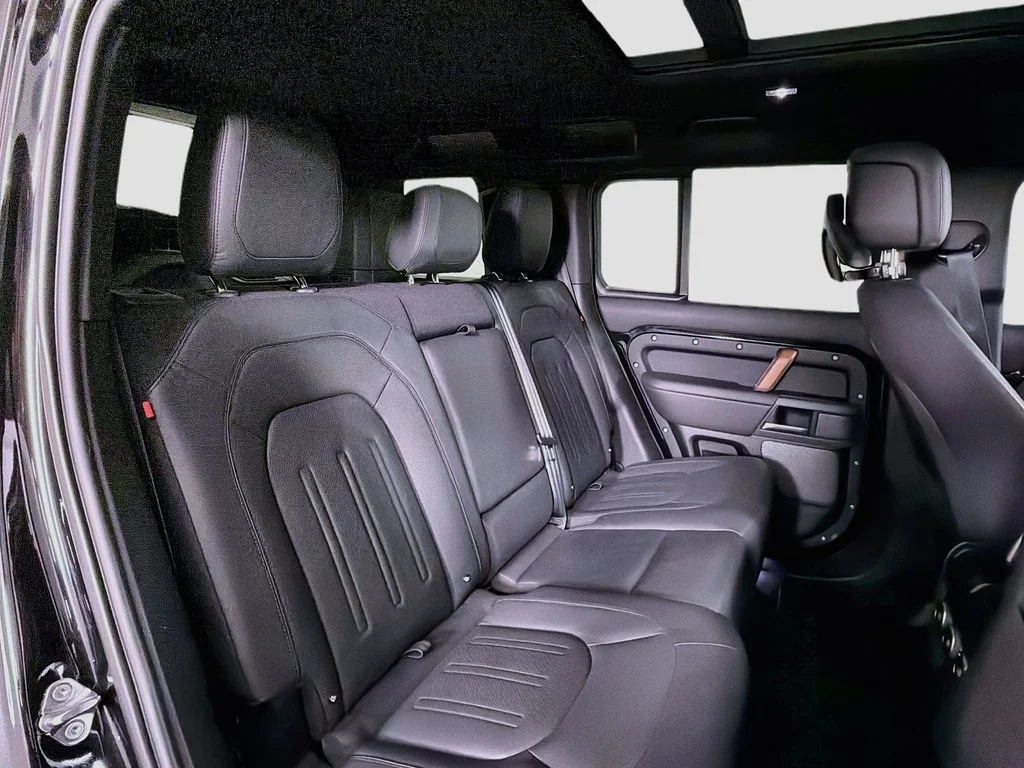 Certified Used 2023 Black Land Rover X image 29