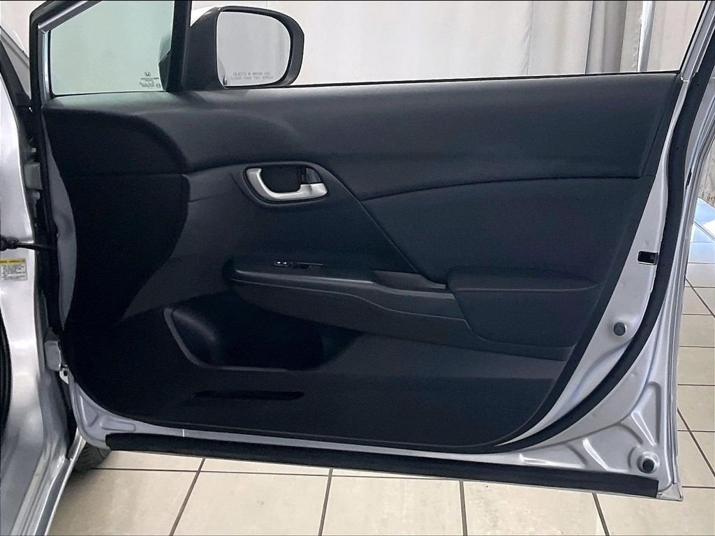 Used 2014 Silver / Black Honda LX image 12