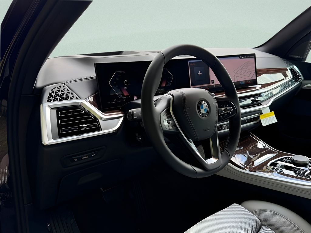 New 2026 Tanzanite Blue II Metallic BMW xDrive40i image 9