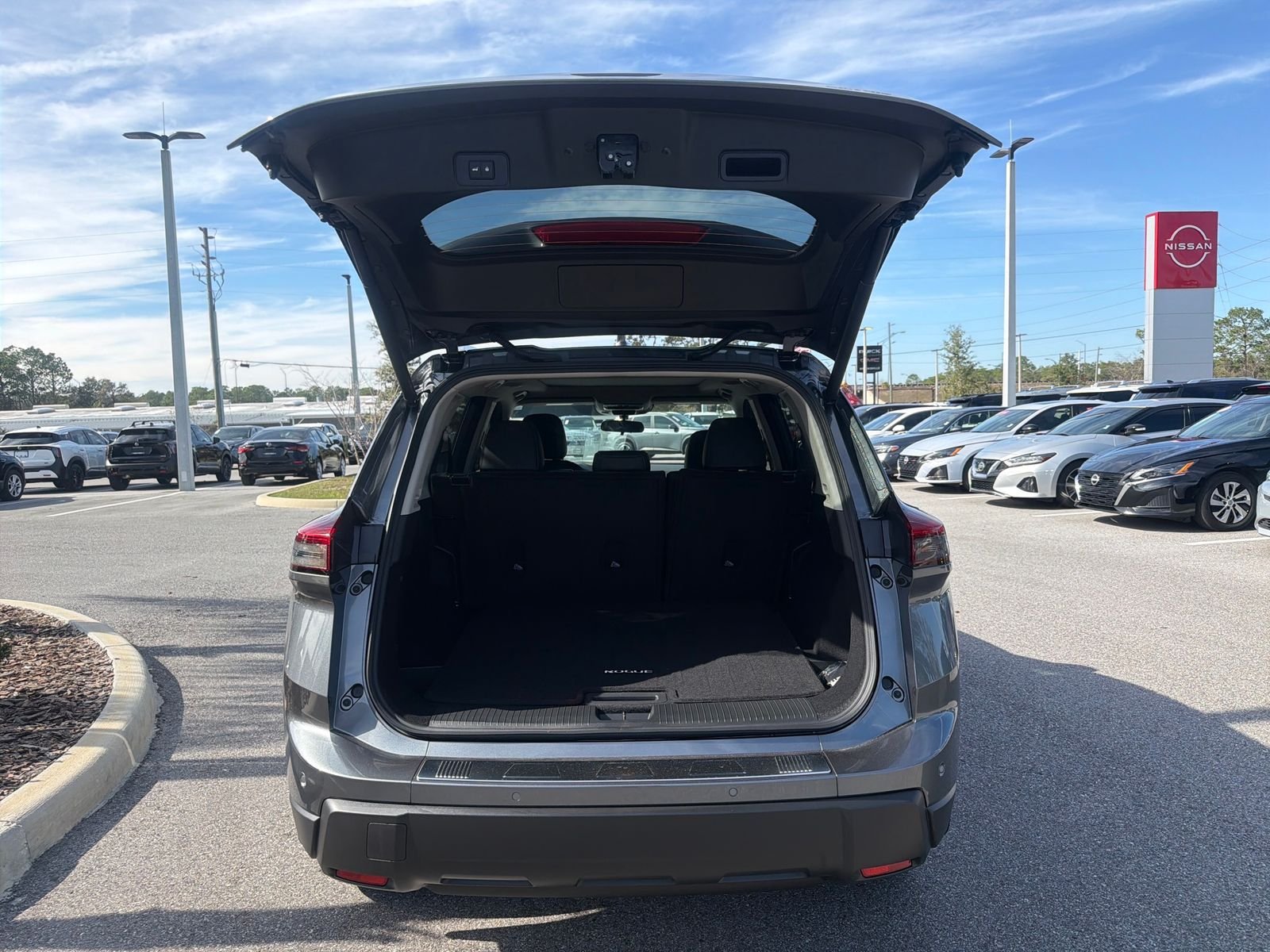 New 2026 Nissan Rogue SV 4D Sport Utility