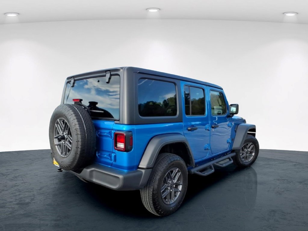 Used 2024 Blue Jeep Sport S image 8