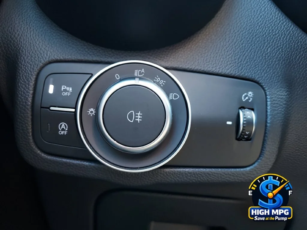 Used 2023 Black Alfa Romeo Ti image 9
