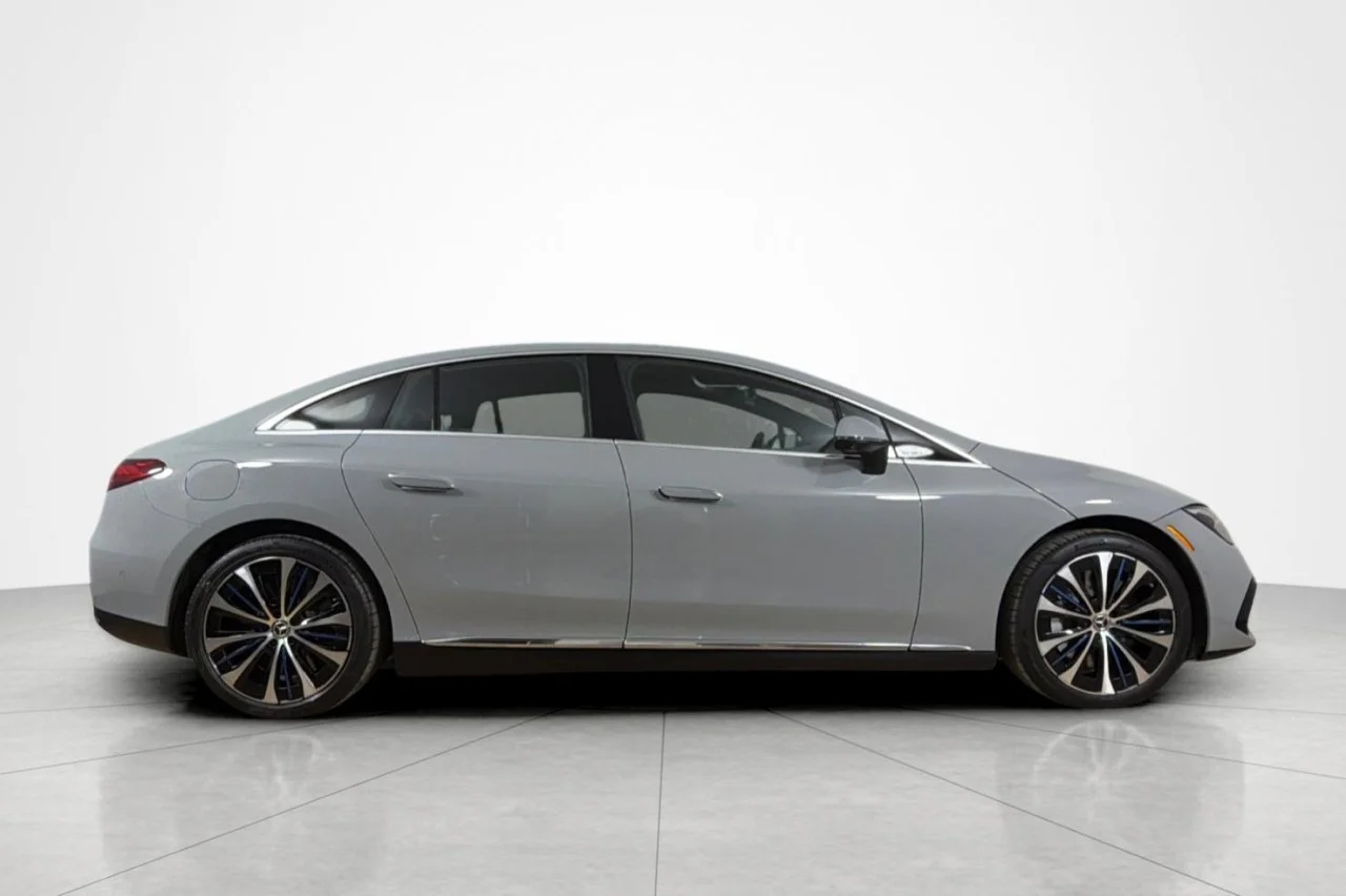 Certified Used 2023 MANUFAKTUR Alpine Grey Mercedes-Benz EQE 500 image 6