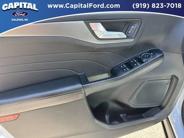 Used 2025 Silver Ford Base image 20