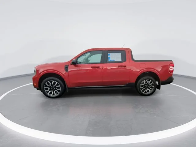 Used 2024 Red Ford Lariat image 5