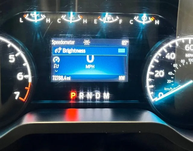 Used 2023 Silver Ford XLT image 17