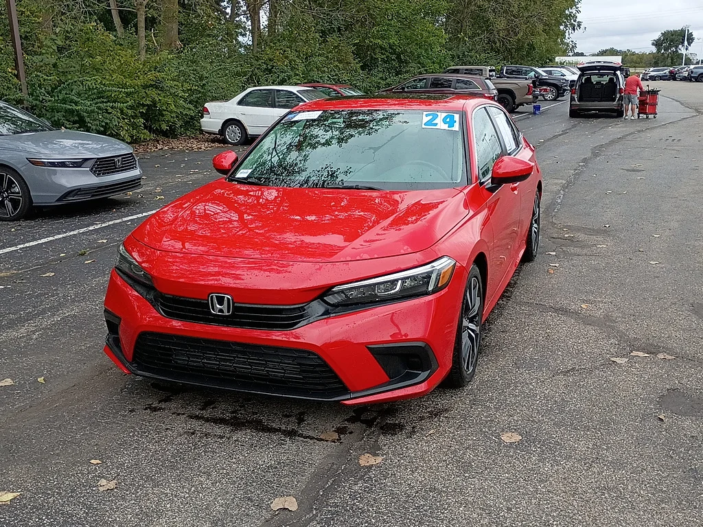 Certified Used 2024 Rallye Red Honda EX image 7