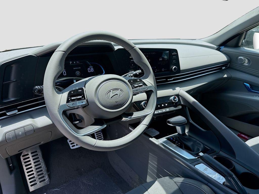 New 2026 Abyss Black Hyundai SEL Sport image 7