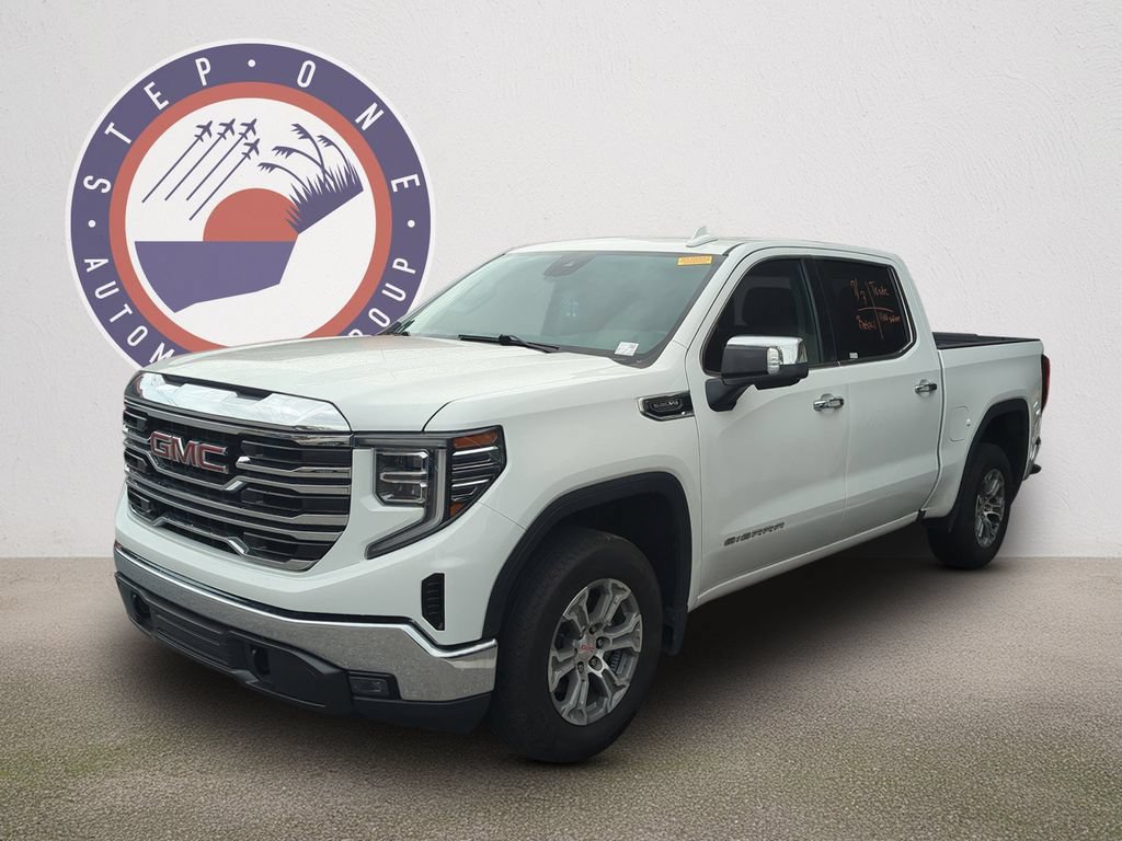 Used 2024 Summit White GMC SLT image 2
