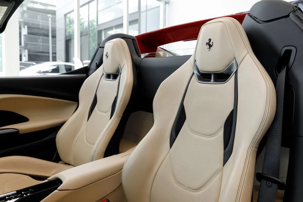 Used 2023 Rosso Imola Ferrari  image 20