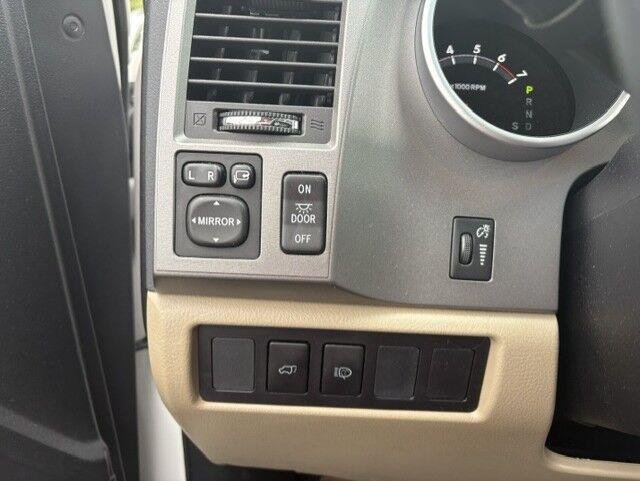 Used 2015 Super White Toyota Limited image 16