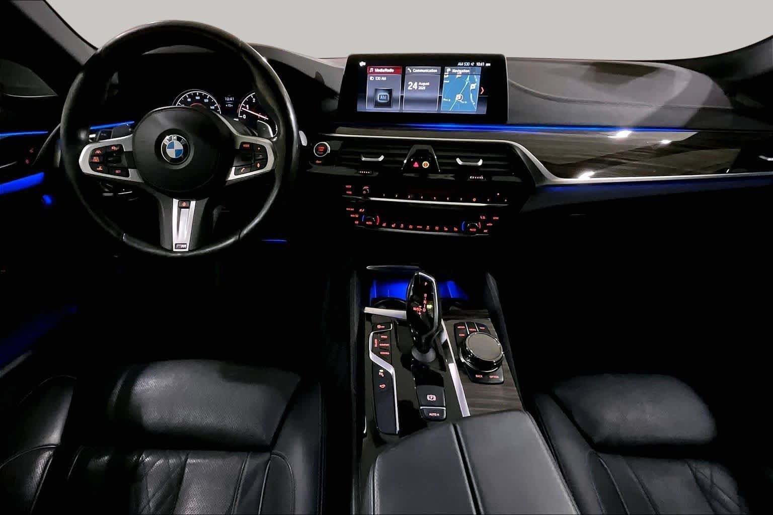 Used 2018 Bluestone Metallic BMW M550i xDrive image 15