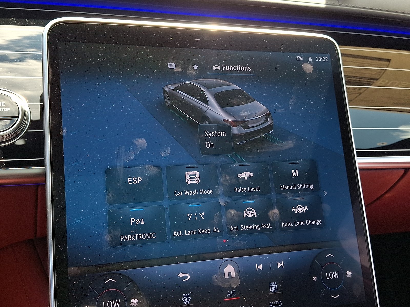 New 2026 Obsidian Black Metallic Mercedes-Benz S 580 image 20