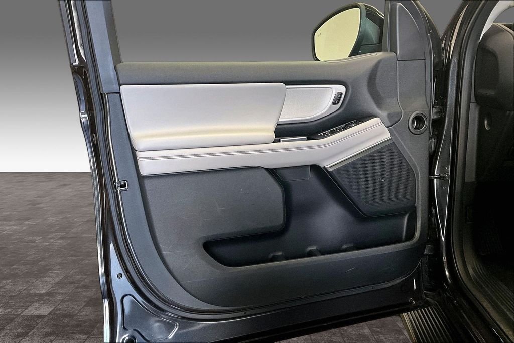 Used 2025 Gray Metallic Ford Active image 12