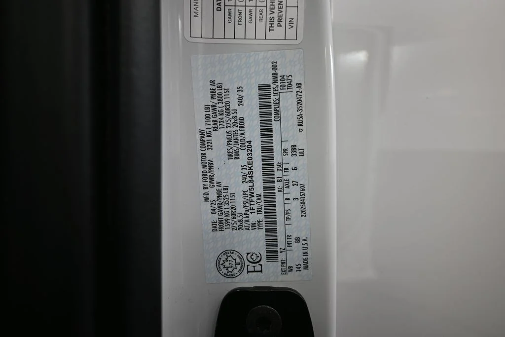 Used 2025 White Ford Lariat image 53