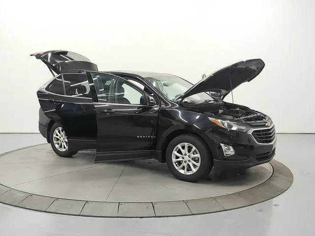 Used 2019 MOSAIC BLACK METALLIC Chevrolet LT image 10