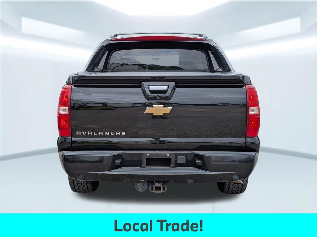 Used 2013 Black Chevrolet LTZ image 5
