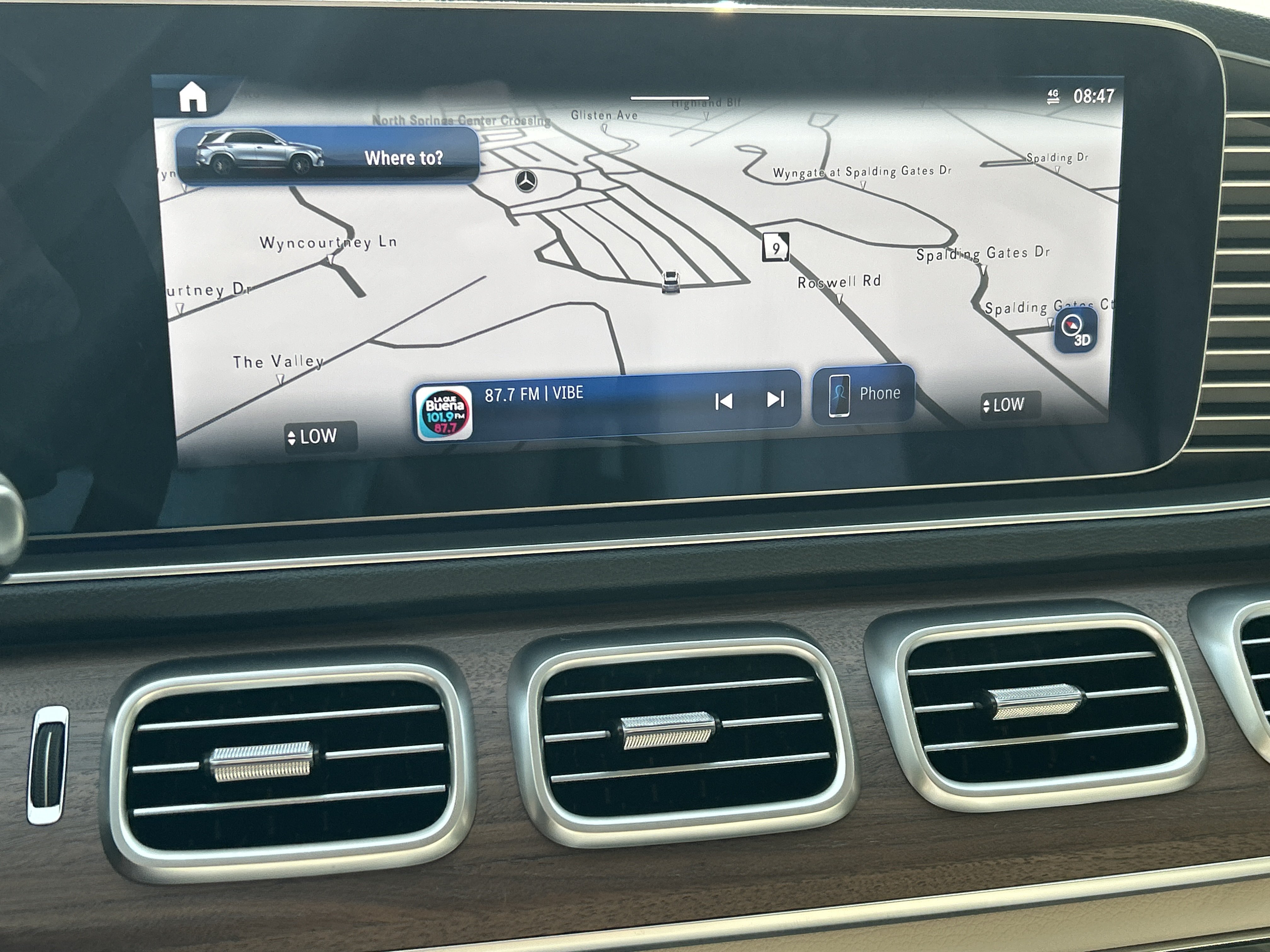 New 2026 MANUFAKTUR Moonlight White Metallic Mercedes-Benz GLE 350 4MATIC® SUV image 28