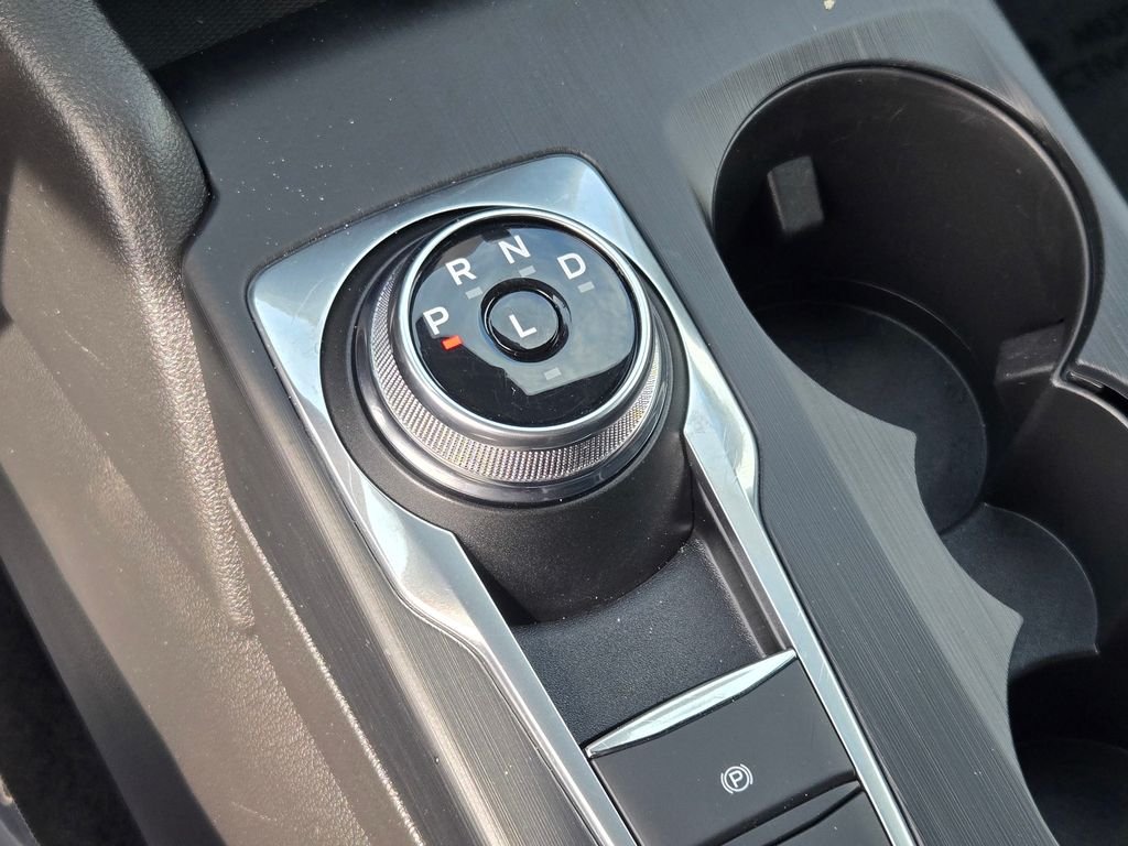 2025 Ford Escape ST-Line - Photo 35