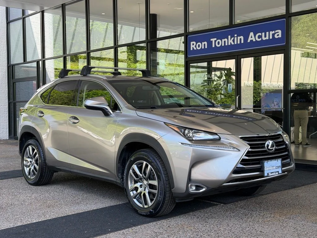 Used 2016 Silver Lining Metallic Lexus 200t image 2