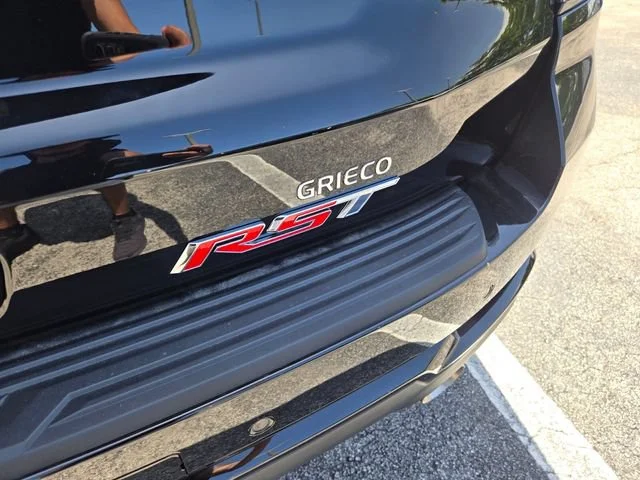 2026 Chevrolet Suburban RST - Photo 11
