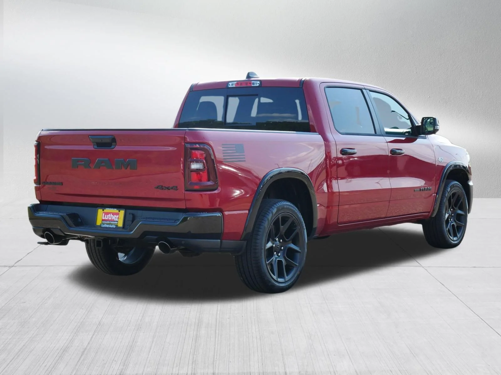 New 2026 Molten Red Pearl-Coat Exterior Paint RAM Laramie image 2