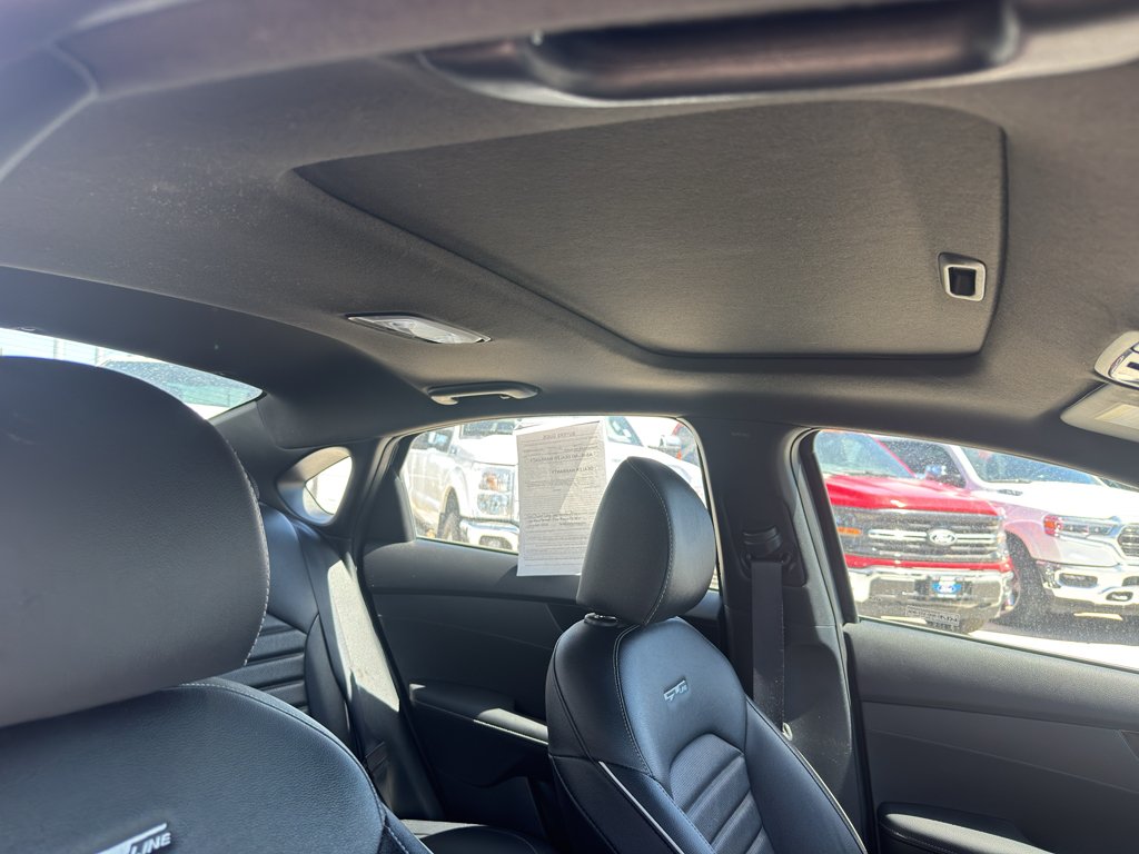 Used 2023 Gravity Gray Kia GT-Line image 11