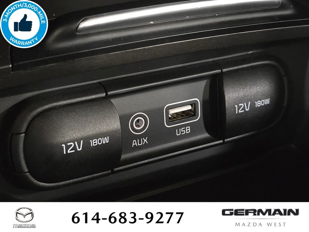 Used 2020 White Kia LX image 33