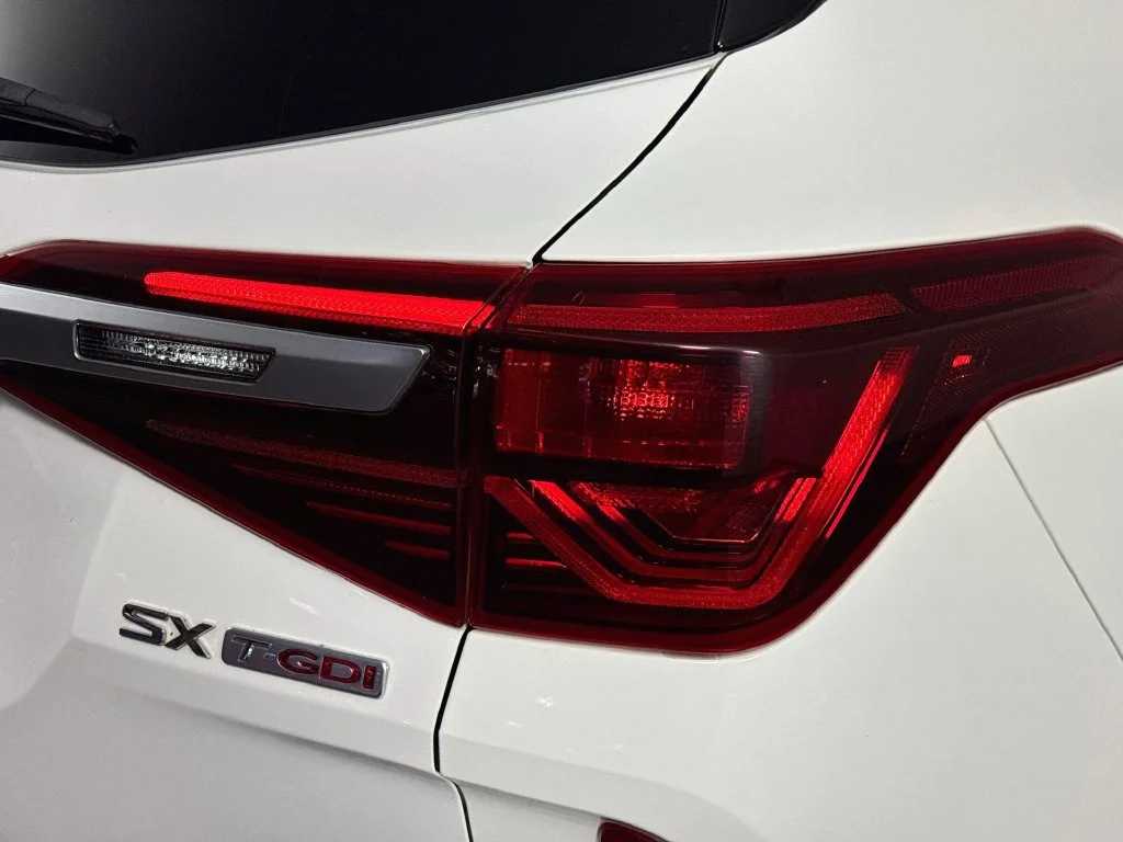 Used 2021 White Kia SX image 32
