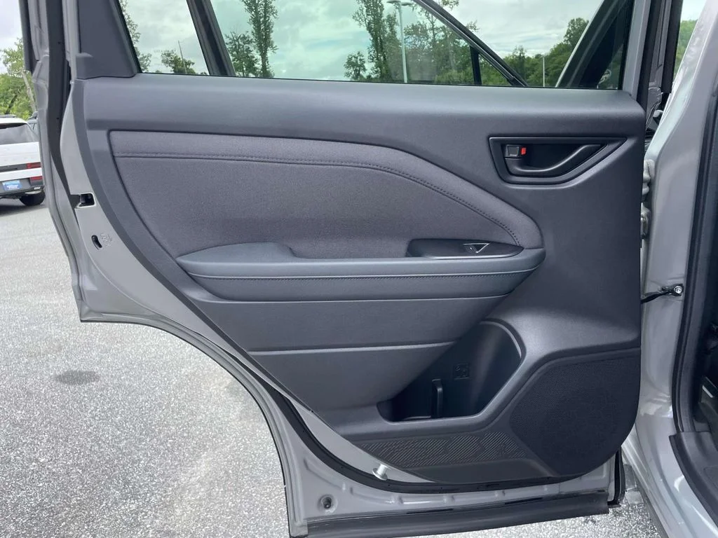 2026 Subaru Forester Premium - Photo 2