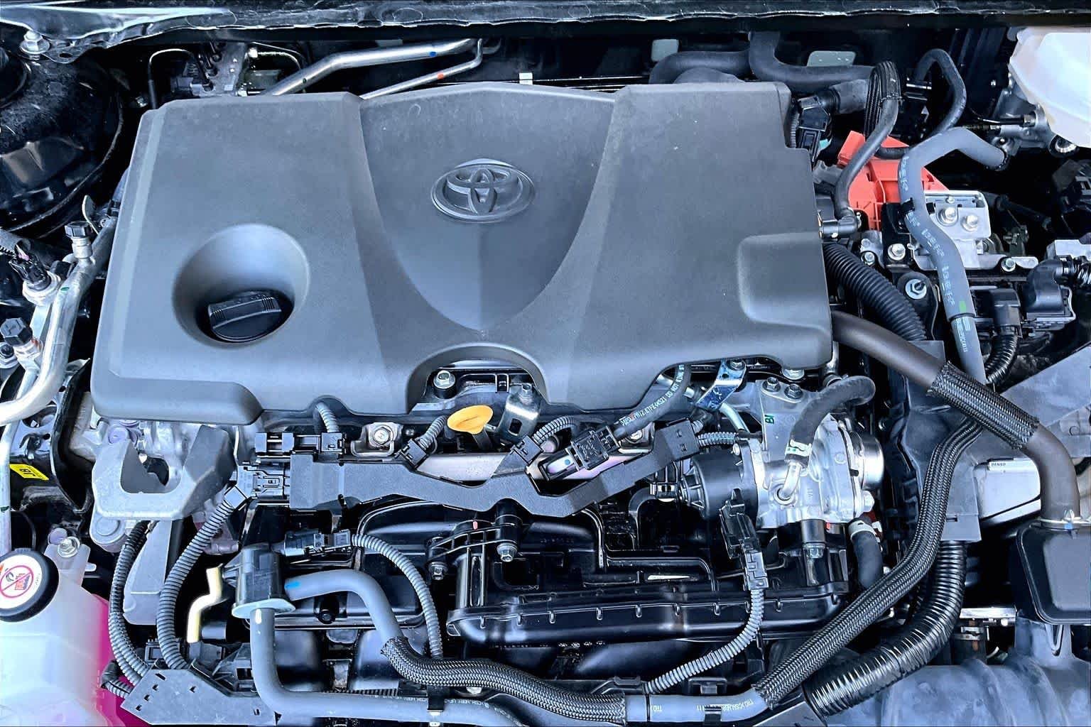 Used 2025 Midnight Black Metallic Toyota SE image 33