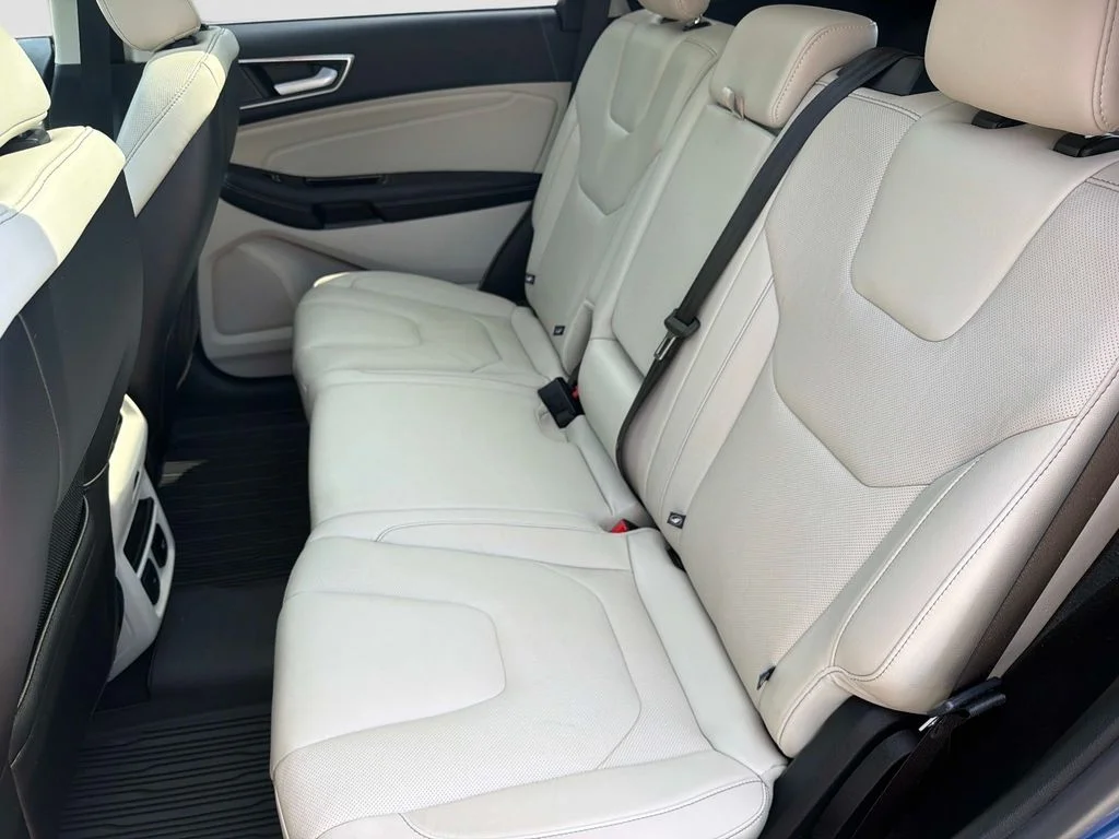 Used 2020 Blue Ford Titanium image 14