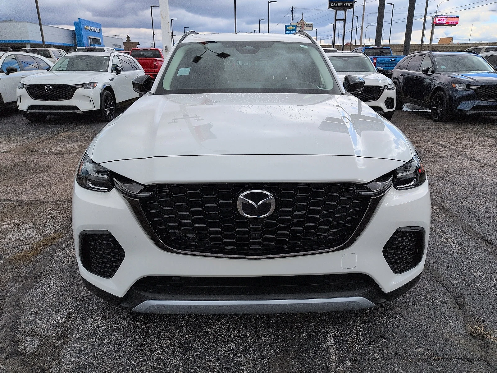 New 2026 Rhodium White Premium Mazda 3.3 Turbo Premium image 3