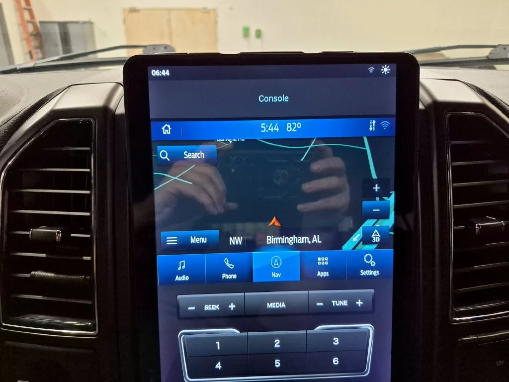 Used 2021 Magnetic Ford Limited image 37