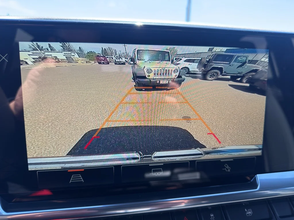 New 2026 Sterling Metallic GMC SLE image 25
