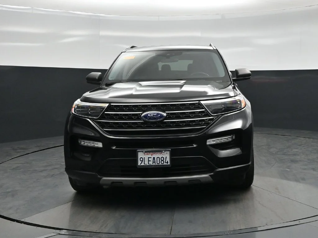 Certified Used 2023 Black Ford XLT image 21