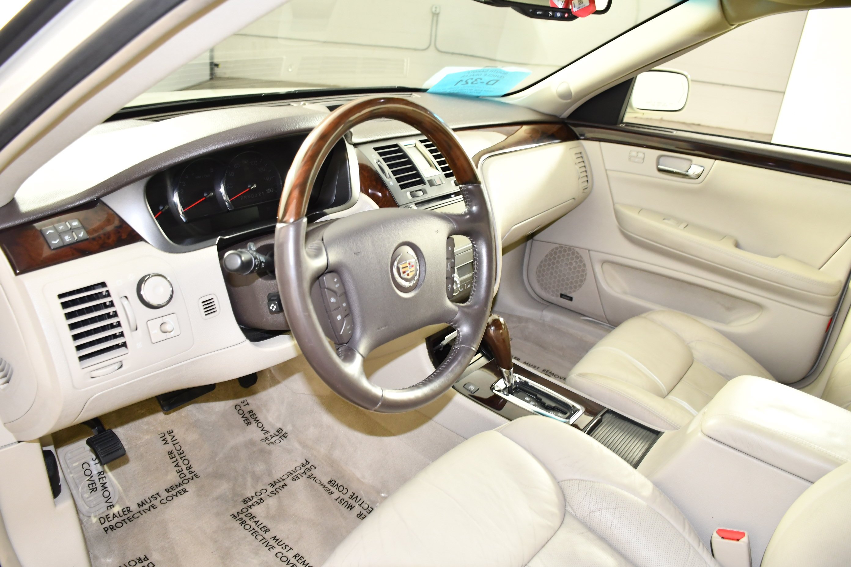 Used 2011 Cadillac DTS Premium Collection with VIN 1G6KH5E66BU110626 for sale in Sioux Falls, SD